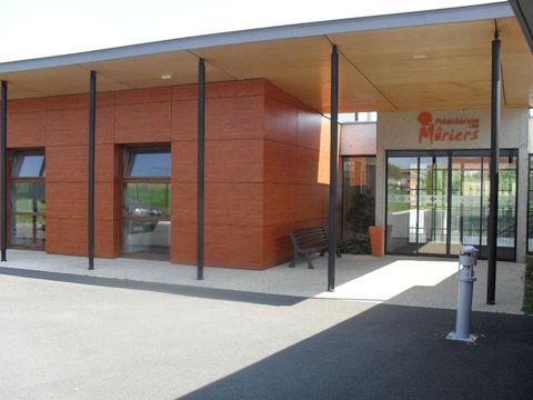 Entrée des Mûriers
